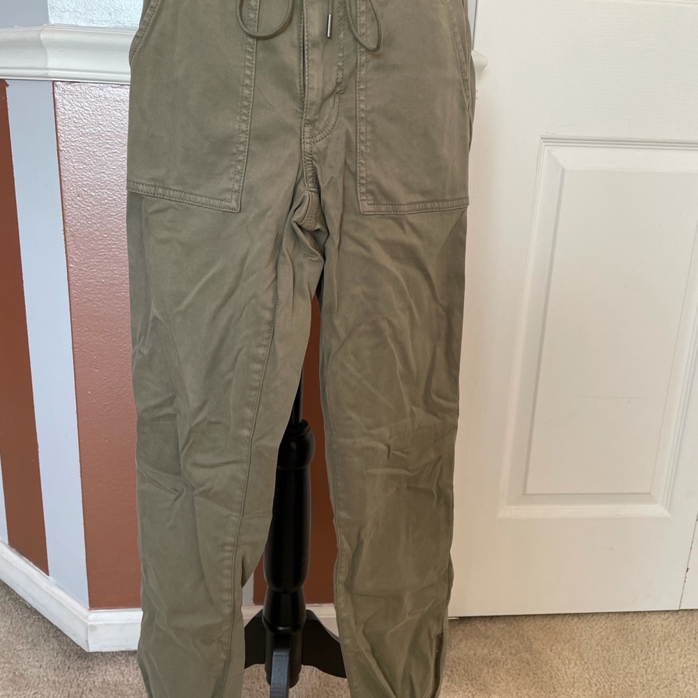 american eagle army green pants